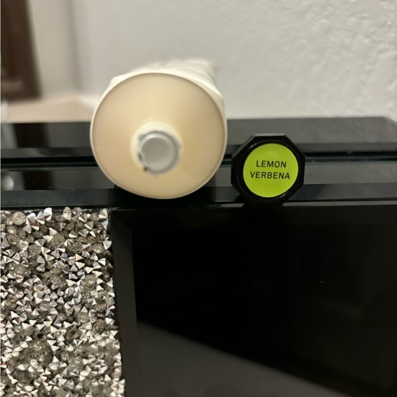 Josie Maran Whipped Argan Oil Body Butter SEALED Tube, Choose Scent, 2.37 oz. ea - Picture 7 of 11